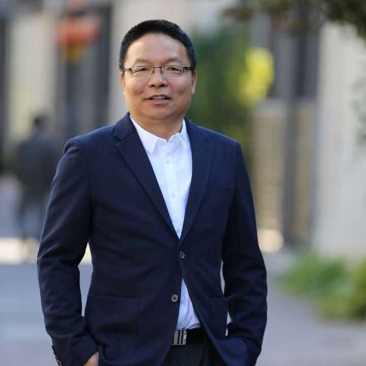 张彬